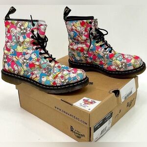 Dr. Martens Hello Kitty Boots, Sanrio design, box included, W11 or M9, EU 43